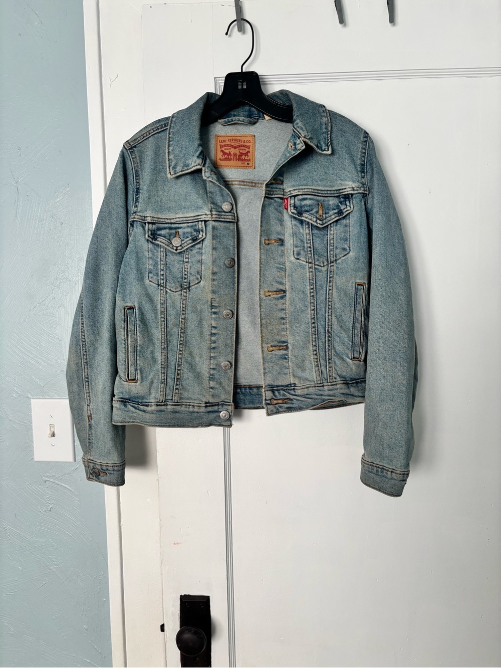 Levi's Light Blue Denim Trucker Jacket with Chest Pockets